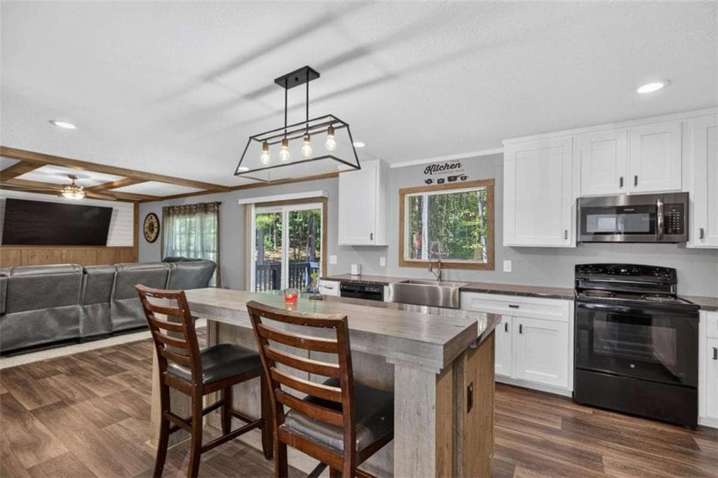 4 bedroom, 2 bathroom, 2,100 sq ft single family residence for sale at 86 Shadow Lake Road, Carrollton, GA 30116 — photo 10