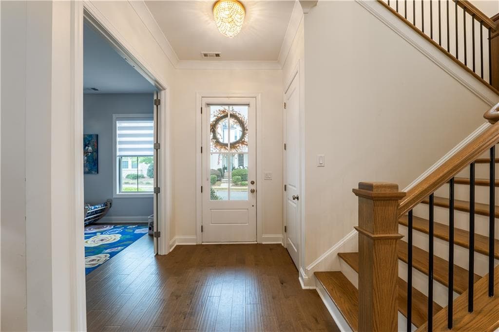 3 bedroom, 3 bathroom, 2,774 sq ft single family residence for sale at 707 Hickory Hollow Walk, Canton, GA 30115 — photo 5