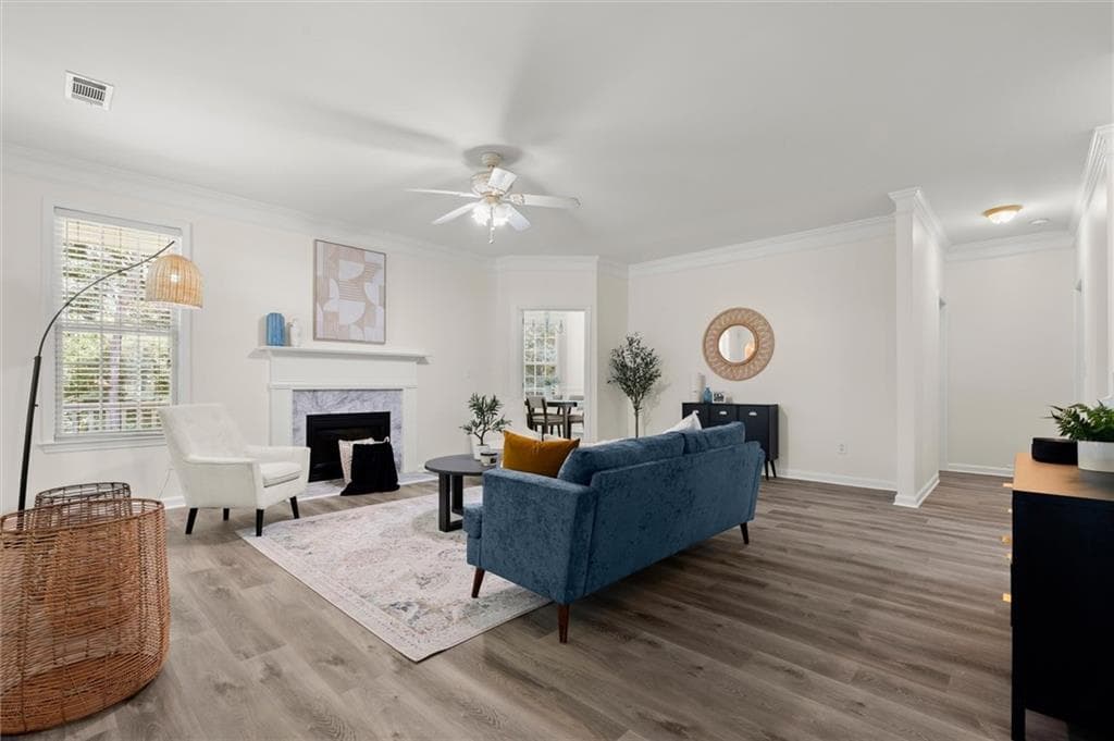 3 bedroom, 2 bathroom, 1,799 sq ft single family residence for sale at 125 Kevins Drive, Hampton, GA 30228 — photo 3