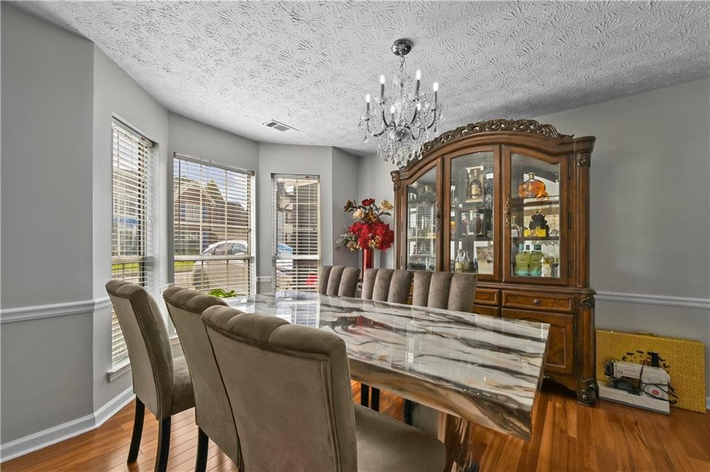 3 bedroom, 3 bathroom, 1,820 sq ft single family residence for sale at 2849 weston brook Lane, Duluth, GA 30096 — photo 4