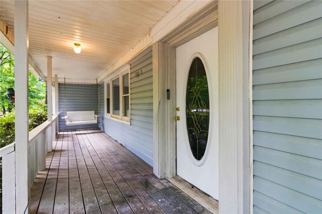 4 bedroom, 4 bathroom, 2,650 sq ft single family residence for sale at 265 Winding Stream Trail, Hampton, GA 30228 — photo 5