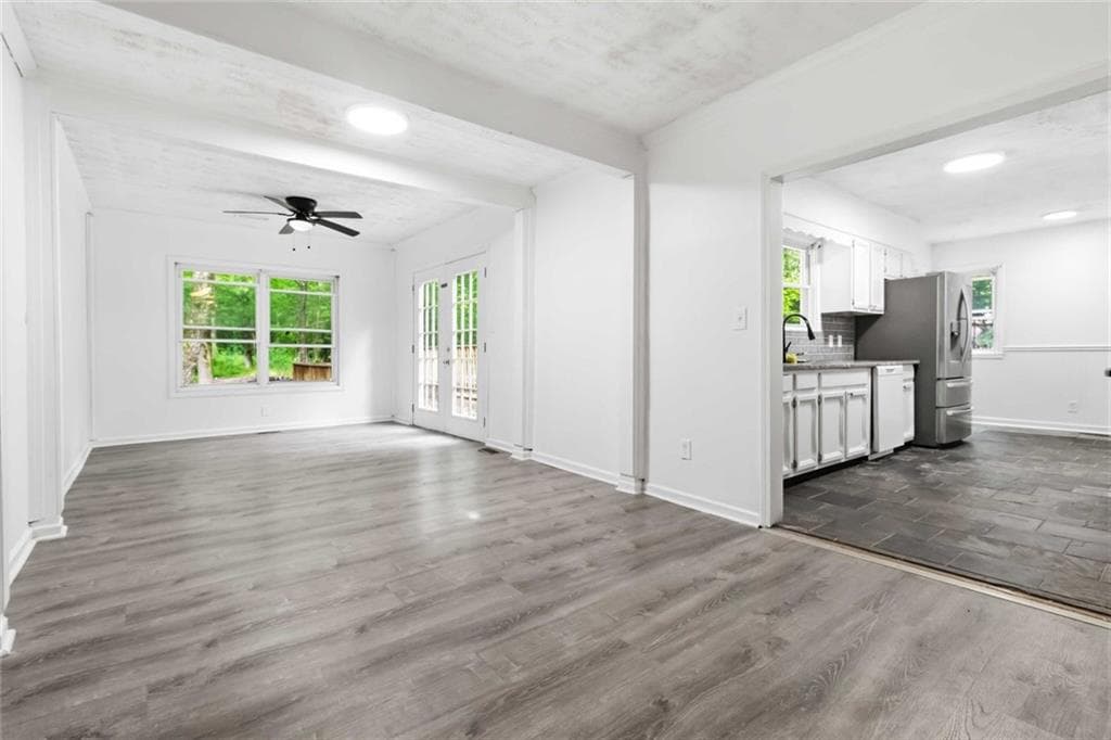 4 bedroom, 4 bathroom, 2,650 sq ft single family residence for sale at 265 Winding Stream Trail, Hampton, GA 30228 — photo 7