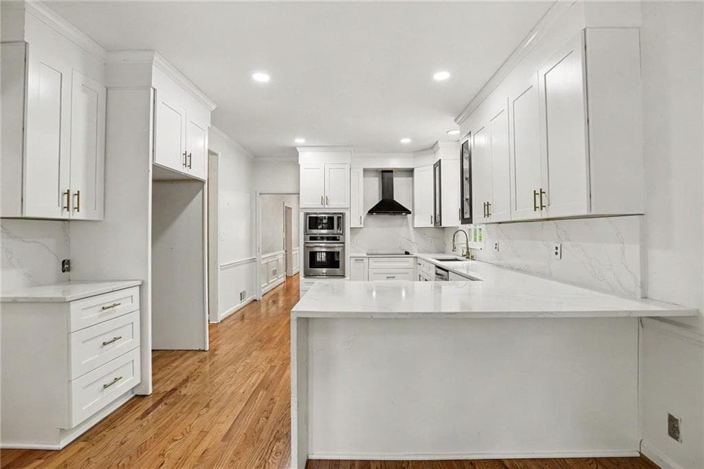4 bedroom, 3 bathroom, 3,300 sq ft single family residence for sale at 2710 Abbottswell Drive, Johns Creek, GA 30022 — photo 7