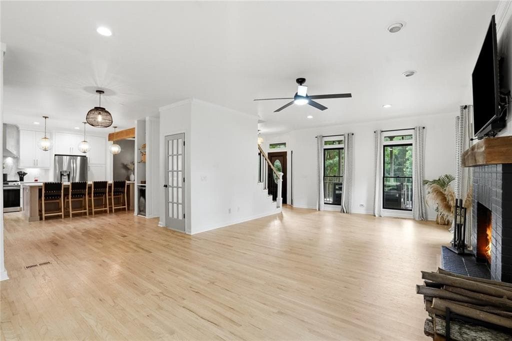 3 bedroom, 4 bathroom, 2,989 sq ft single family residence for sale at 421 Eagle Ridge Trail, Canton, GA 30114 — photo 9