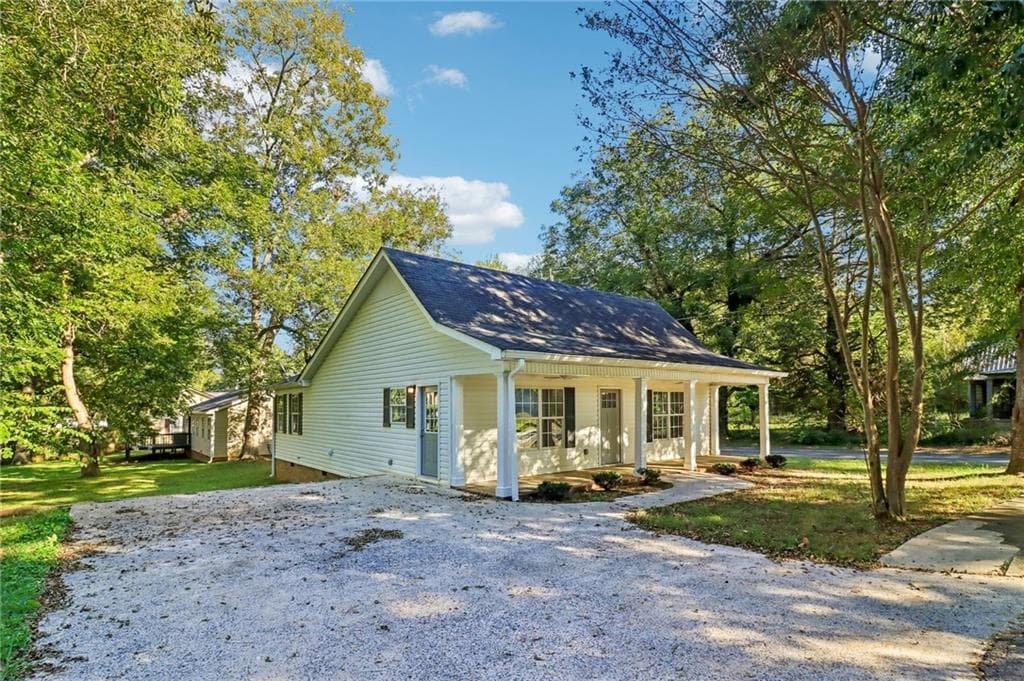 3 bedroom, 2 bathroom, 1,452 sq ft single family residence for sale at 7 Mosley Lane, Buchanan, GA 30113 — photo 10