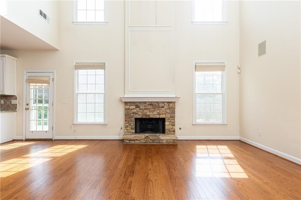 4 bedroom, 3 bathroom, 2,490 sq ft single family residence for sale at 4169 Regency Court, Brookhaven, GA 30341 — photo 6