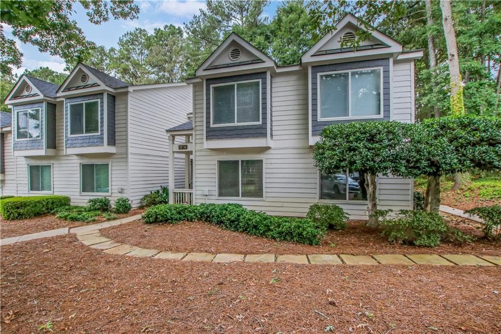 2 bedroom, 2 bathroom, 1,404 sq ft condominium for rent at 37 Fair Haven Way, Smyrna, GA 30080 for $1,795 a month — photo 3