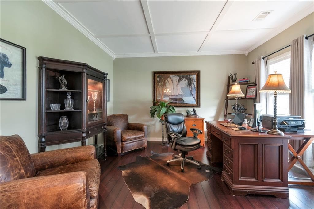5 bedroom, 3 bathroom, 3,825 sq ft single family residence for sale at 6040 Park Bend Avenue, Braselton, GA 30517 — photo 6