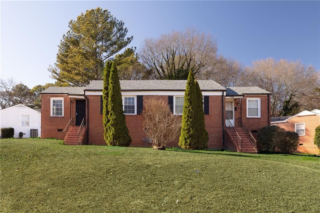 2 bedroom, 1 bathroom, 700 sq ft condominium for rent at 1789 Cahoon Street, Atlanta, GA 30310 for $1,675 a month — photo 1 of 14