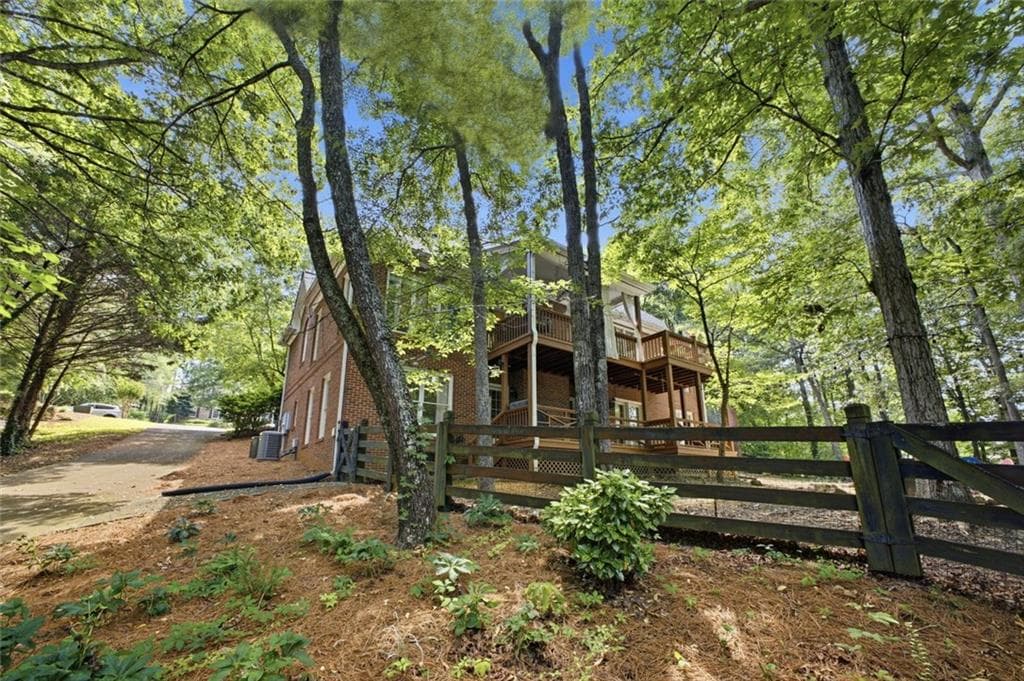 7 bedroom, 4 bathroom, 4,313 sq ft single family residence for sale at 11 Breckenridge Road, Rome, GA 30161 — photo 5
