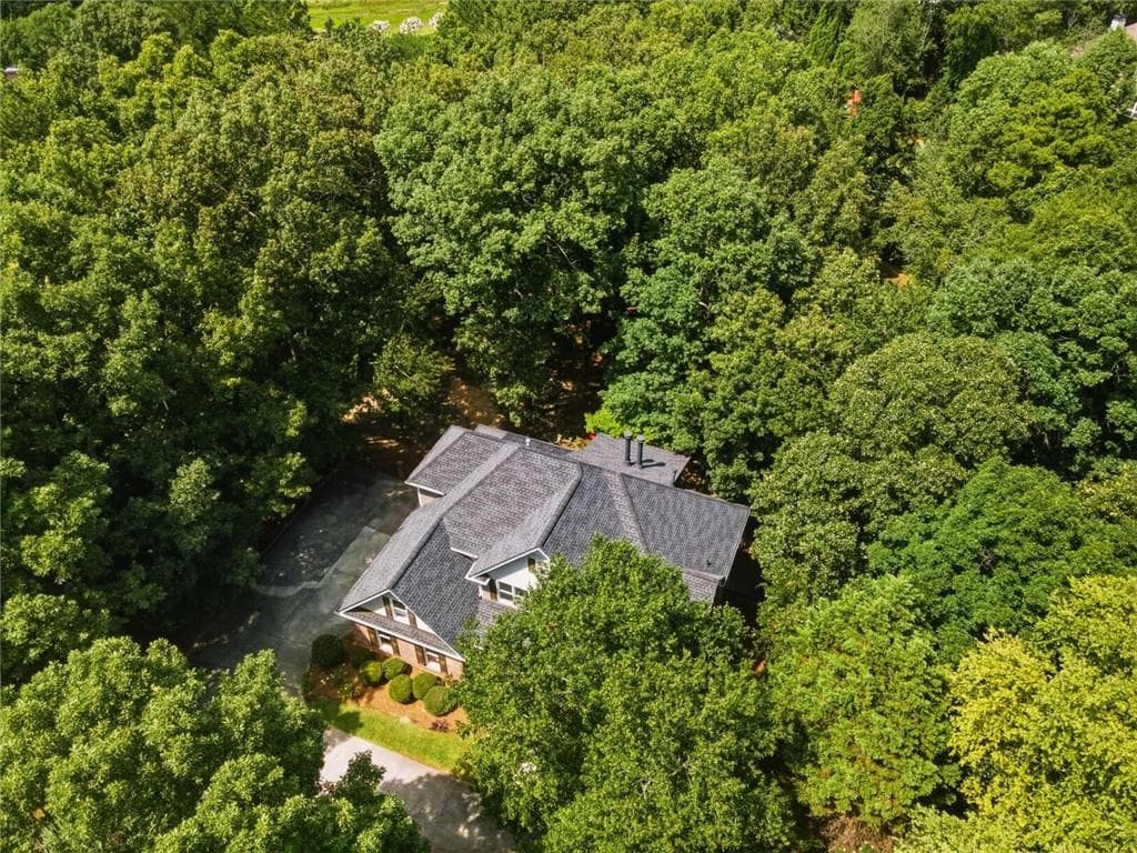7 bedroom, 4 bathroom, 4,313 sq ft single family residence for sale at 11 Breckenridge Road, Rome, GA 30161 — photo 10