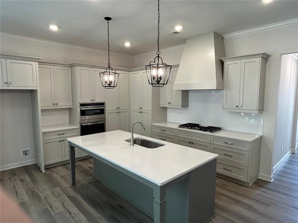3 bedroom, 2 bathroom, 1,861 sq ft single family residence for sale at 1549 Assembly Circle, Gainesville, GA 30501 — photo 3