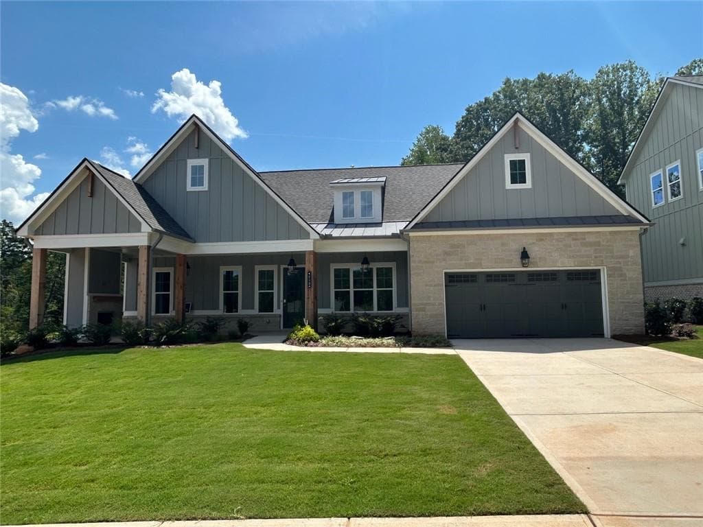 4 bedroom, 5 bathroom, 3,397 sq ft single family residence for sale at 1622 Ahaluna Drive, Gainesville, GA 30501