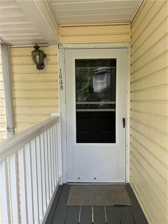 2 bedroom, 2 bathroom, 1,166 sq ft condominium for rent at 1648 Raleigh Circle, Marietta, GA 30067 for $1,600 a month