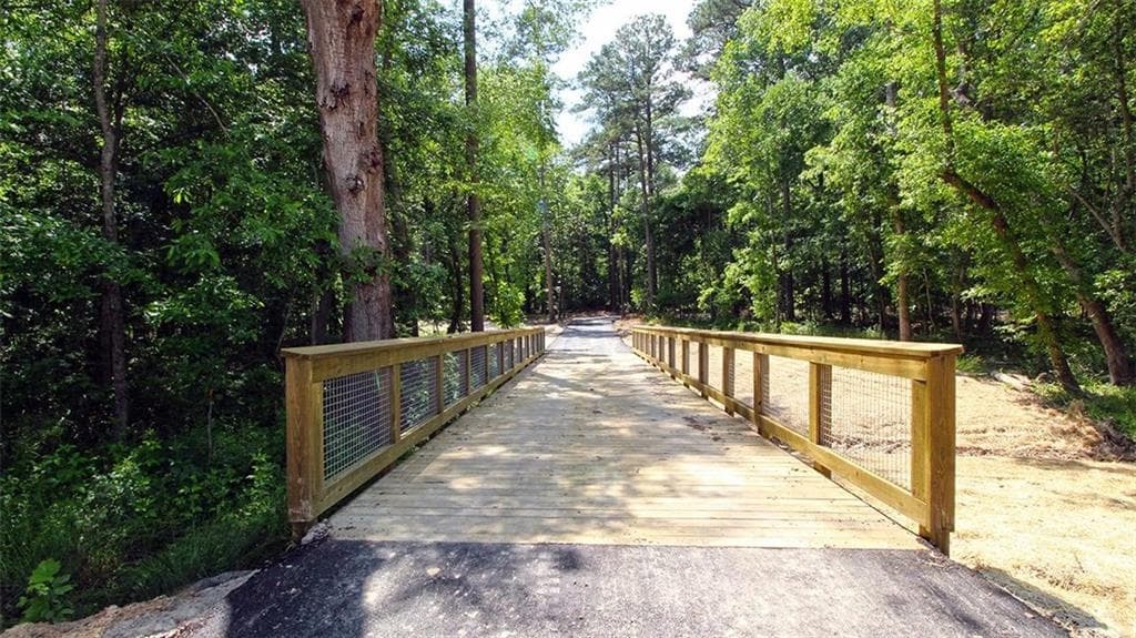 5 bedroom, 3 bathroom, 3,269 sq ft single family residence for sale at 76 Mulberry Bush Drive, Loganville, GA 30052 — photo 5
