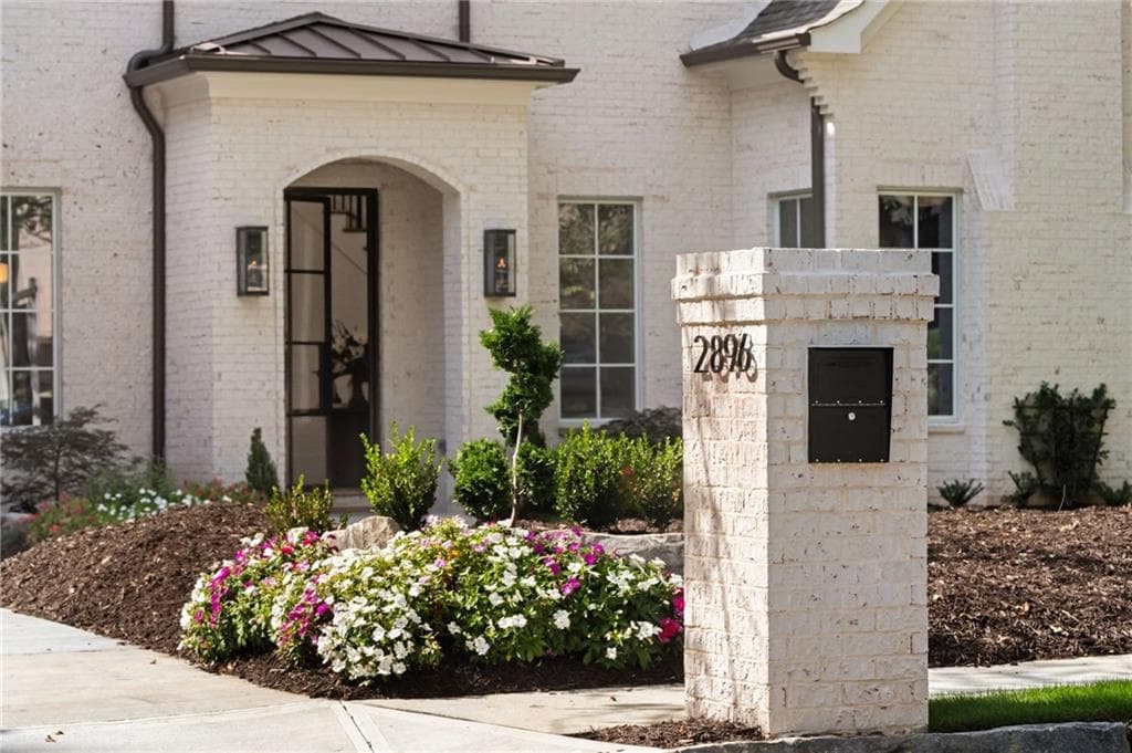 7 bedroom, 8 bathroom, 7,887 sq ft single family residence for sale at 2896 Cravenridge Drive, Brookhaven, GA 30319 — photo 5