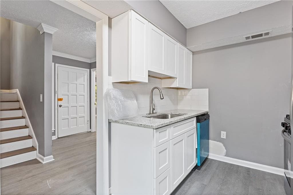 3 bedroom, 3 bathroom, 1,839 sq ft condominium for sale at 836 Lake Hollow Boulevard, Marietta, GA 30064 — photo 8