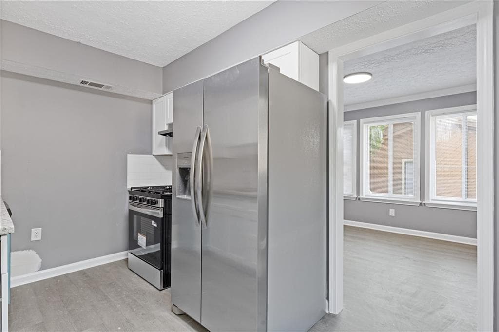 3 bedroom, 3 bathroom, 1,839 sq ft condominium for sale at 836 Lake Hollow Boulevard, Marietta, GA 30064 — photo 9