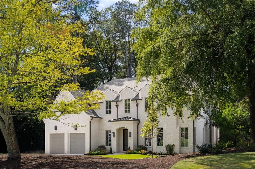 7 bedroom, 8 bathroom, 7,887 sq ft single family residence for sale at 2896 Cravenridge Drive, Brookhaven, GA 30319 — photo 3