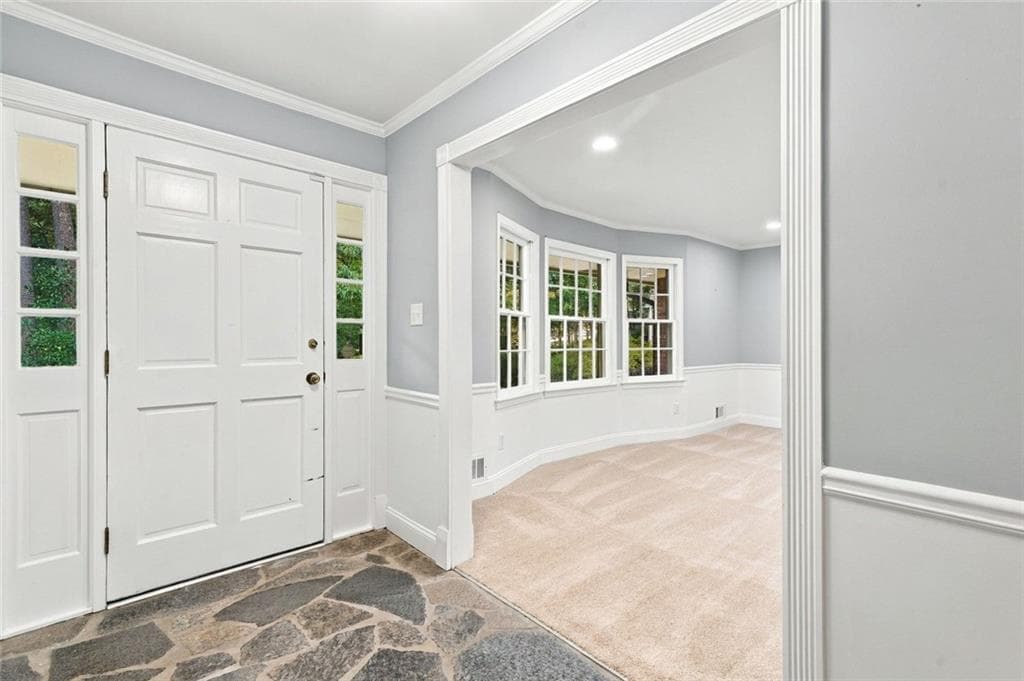 4 bedroom, 3 bathroom, 3,589 sq ft single family residence for sale at 5013 Fox Forest Circle, Lilburn, GA 30047 — photo 5