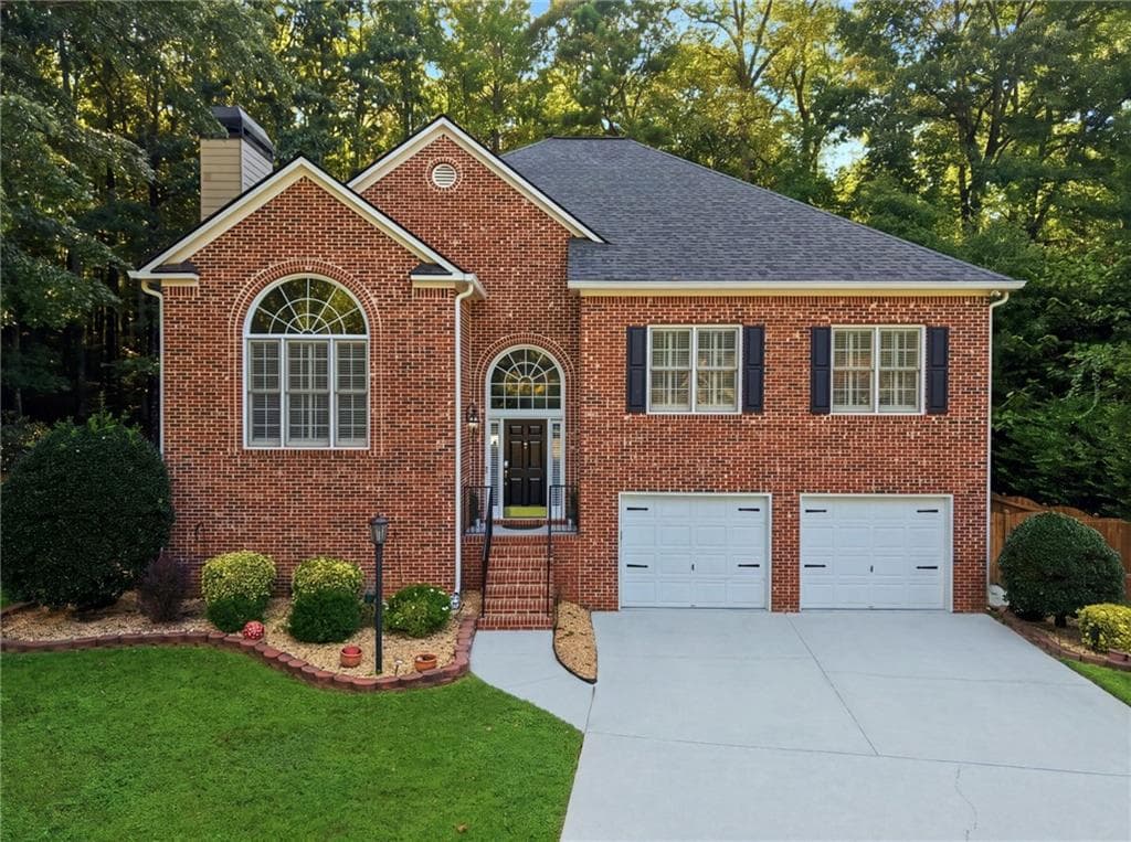 5 bedroom, 3 bathroom, 3,222 sq ft single family residence for rent at 540 Battleview Drive, Smyrna, GA 30082 for $3,500 a month — photo 1 of 26