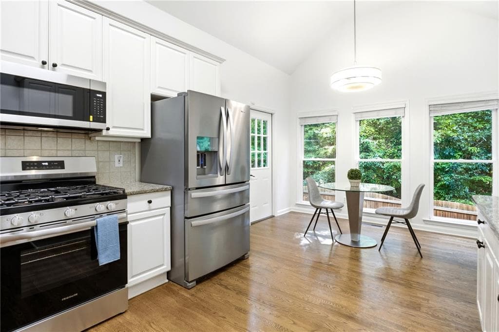 5 bedroom, 3 bathroom, 3,222 sq ft single family residence for rent at 540 Battleview Drive, Smyrna, GA 30082 for $3,500 a month — photo 5
