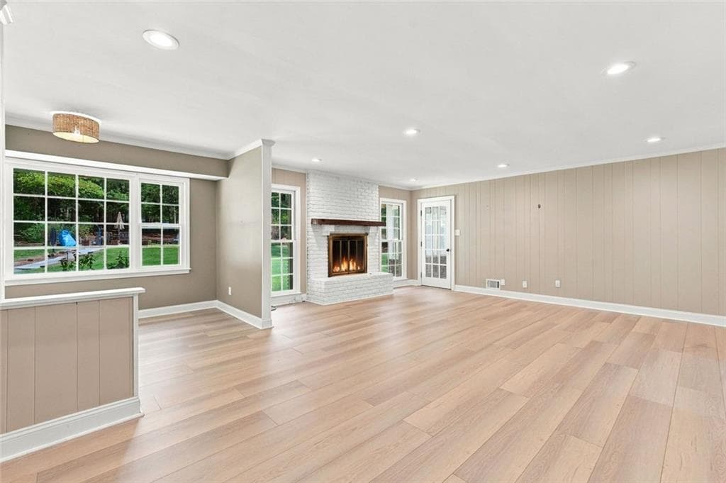 4 bedroom, 3 bathroom, 3,589 sq ft single family residence for sale at 5013 Fox Forest Circle, Lilburn, GA 30047 — photo 10