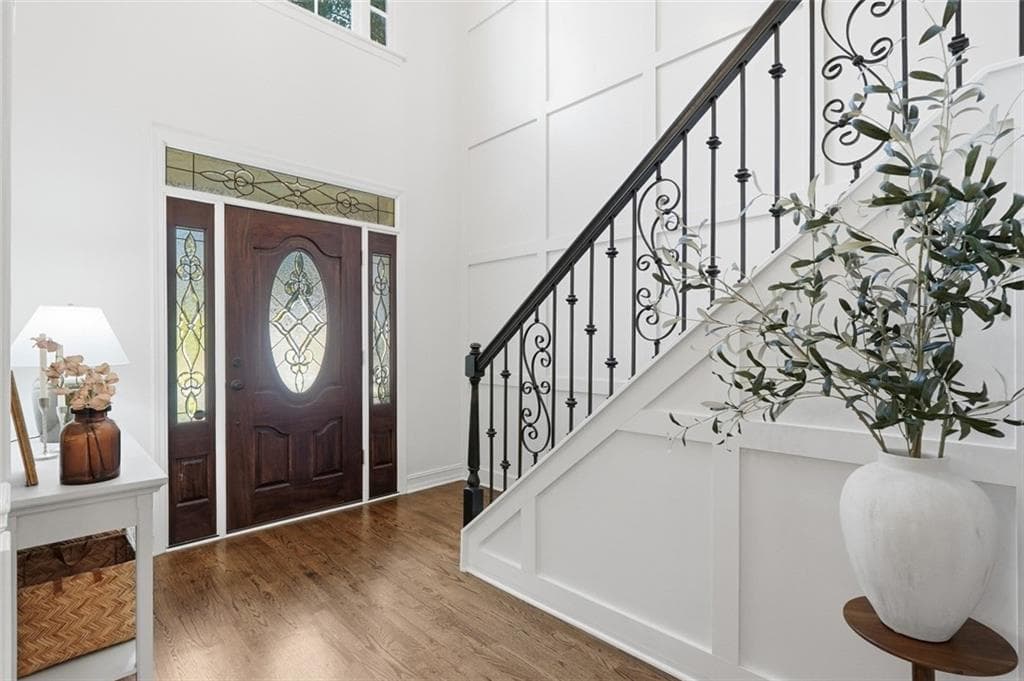 6 bedroom, 4 bathroom, 4,009 sq ft single family residence for sale at 204 Maple Creek Chase, Woodstock, GA 30188 — photo 4
