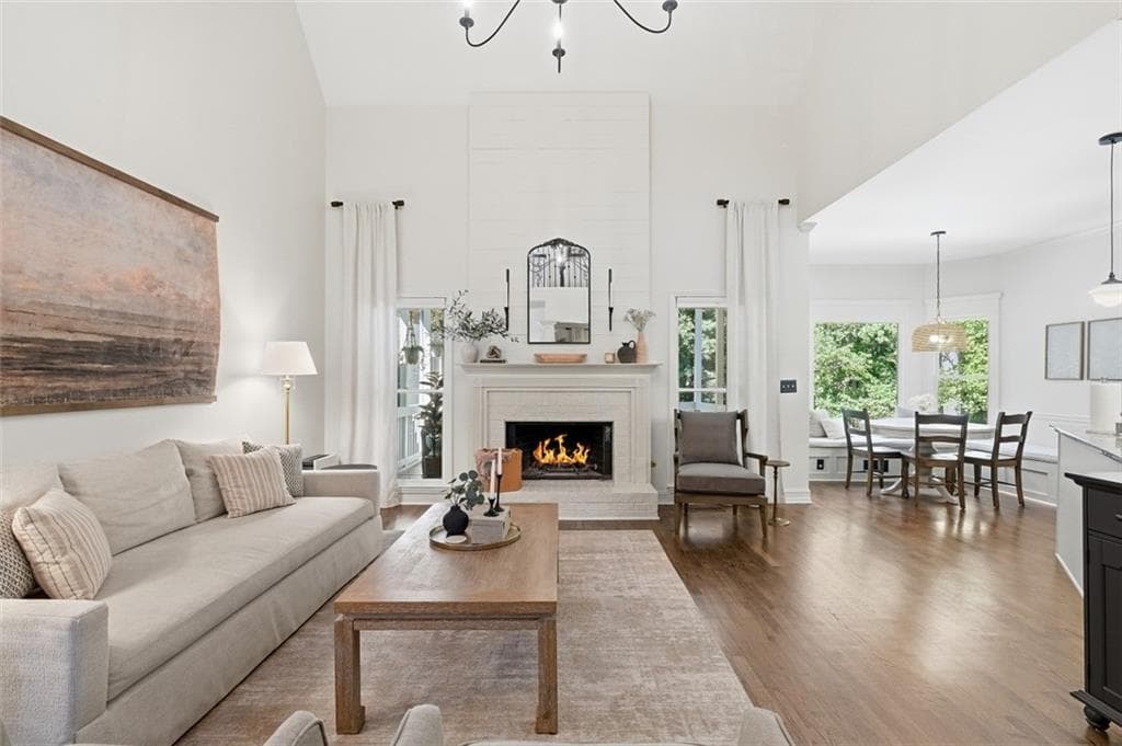 6 bedroom, 4 bathroom, 4,009 sq ft single family residence for sale at 204 Maple Creek Chase, Woodstock, GA 30188 — photo 10