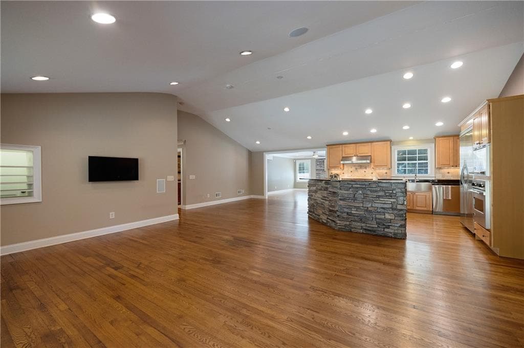 2 bedroom, 2 bathroom single family residence for sale at 5454 Burdette Road, Mableton, GA 30126 — photo 7