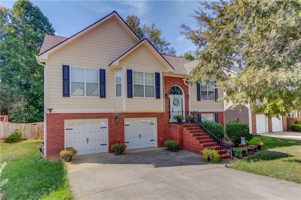 5 bedroom, 3 bathroom, 2,568 sq ft home for sale at 244 Adams Lake Drive, Lawrenceville, GA