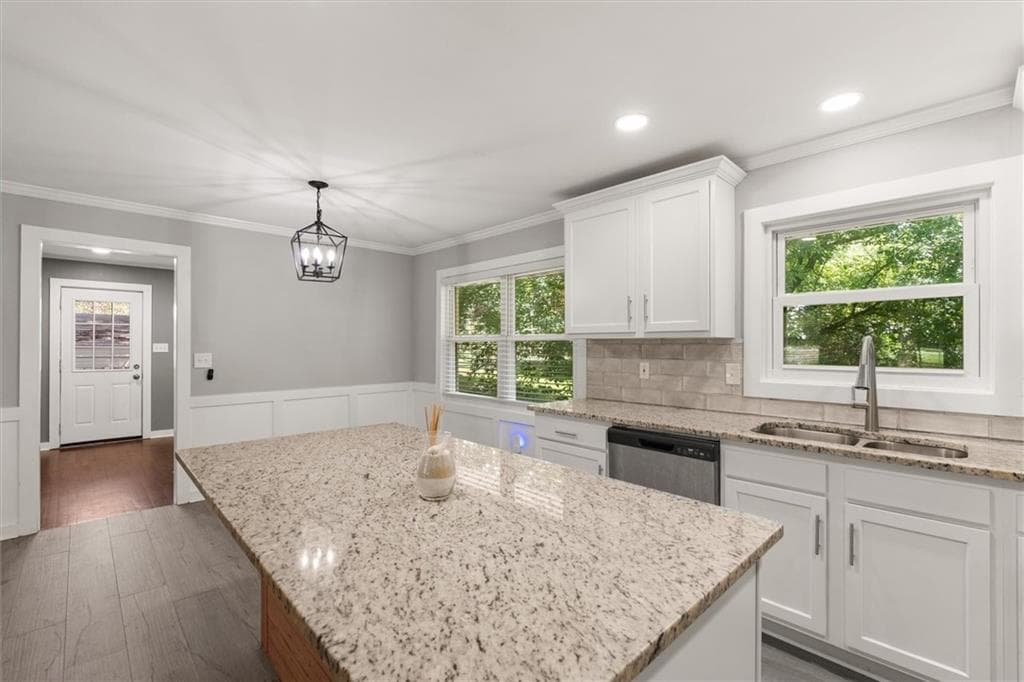 5 bedroom, 3 bathroom, 2,916 sq ft single family residence for sale at 5401 Central Church Road, Douglasville, GA 30135 — photo 9