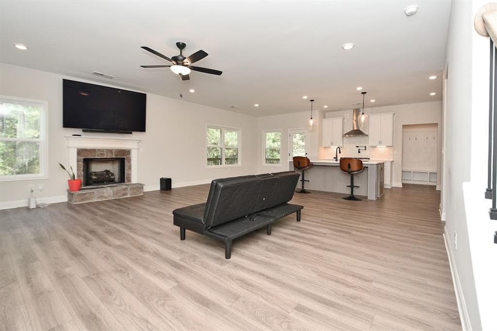 5 bedroom, 4 bathroom, 4,792 sq ft single family residence for sale at 93 Riverwalk Manor Drive, Dallas, GA 30132 — photo 9