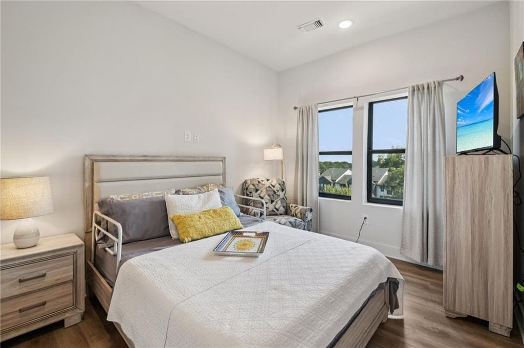2 bedroom, 2 bathroom, 1,040 sq ft condominium for sale at 112 Rogers Street 409, Atlanta, GA 30317 — photo 8