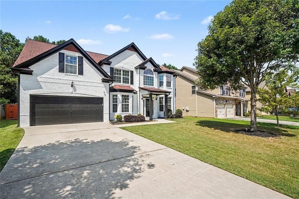 5 bedroom, 3 bathroom, 3,345 sq ft single family residence for sale at 4324 Sublime Trail, Atlanta, GA 30349 — photo 2