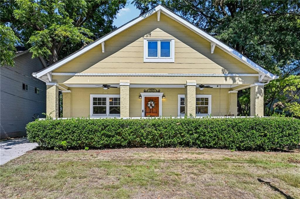 3 bedroom, 4 bathroom, 2,192 sq ft single family residence for sale at 805 Holmes Street, Atlanta, GA 30318