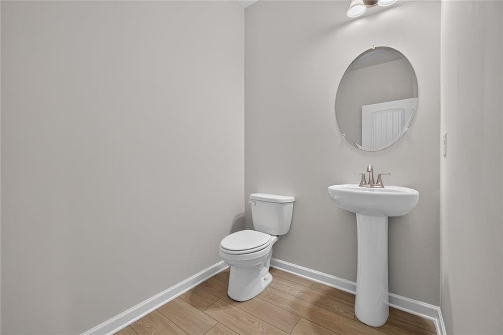 4 bedroom, 3 bathroom, 2,053 sq ft single family residence for sale at 3 Hart Drive, Rome, GA 30165 — photo 8