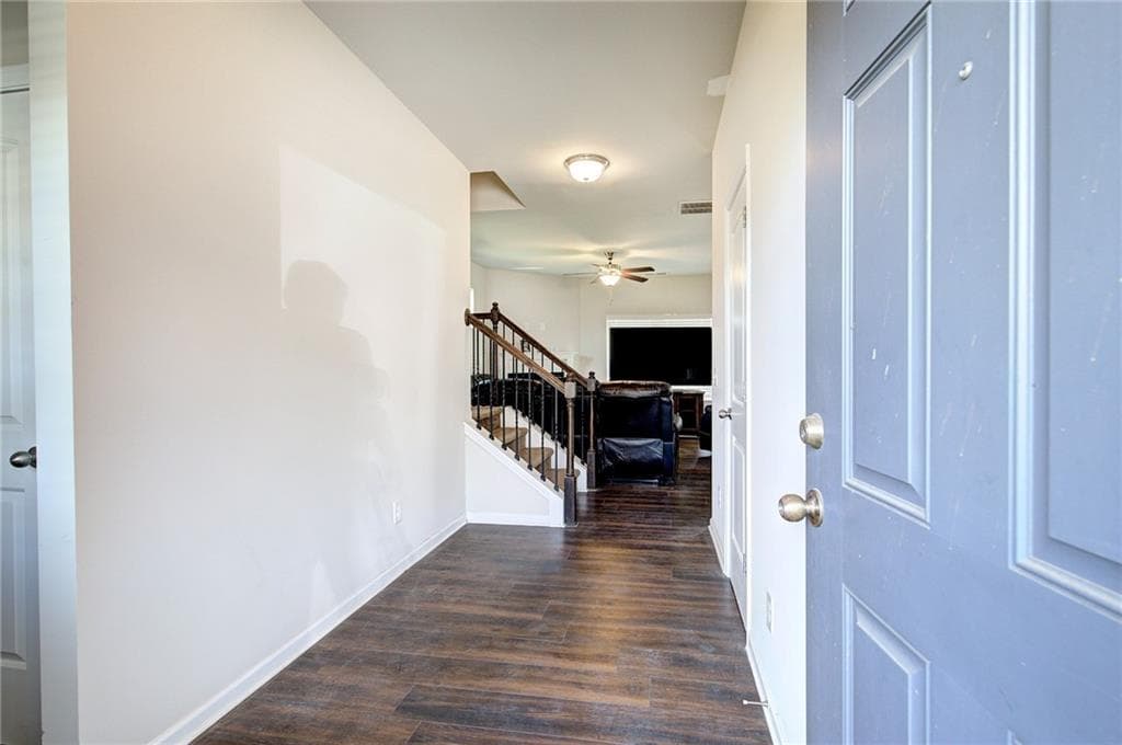 3 bedroom, 3 bathroom, 2,140 sq ft single family residence for sale at 102 Oak Ridge Drive, Aragon, GA 30104 — photo 6