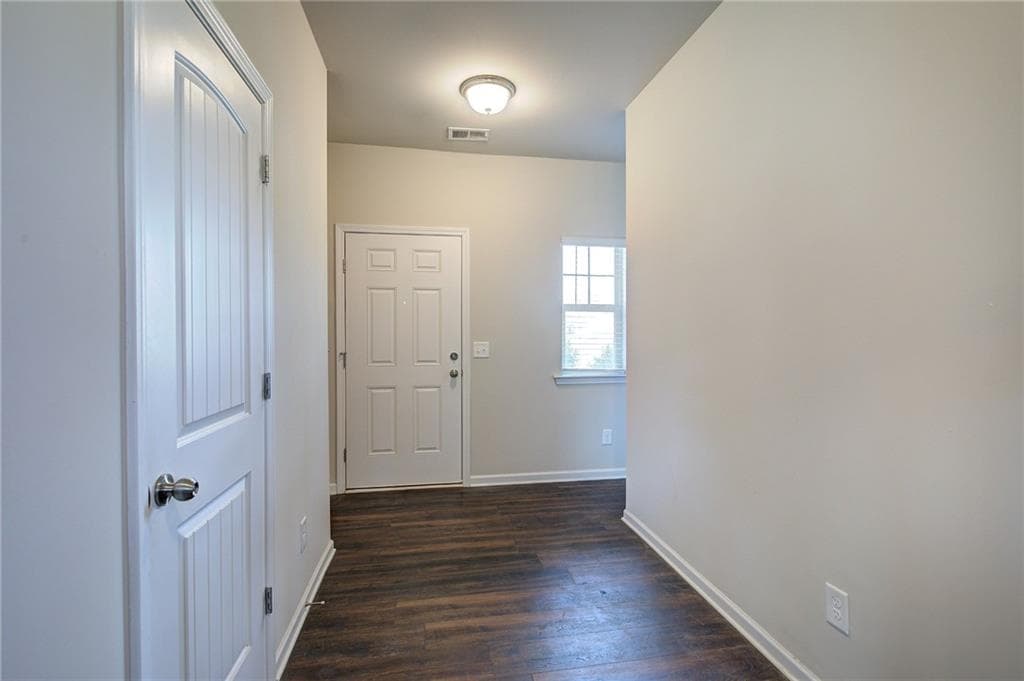 3 bedroom, 3 bathroom, 2,140 sq ft single family residence for sale at 102 Oak Ridge Drive, Aragon, GA 30104 — photo 7