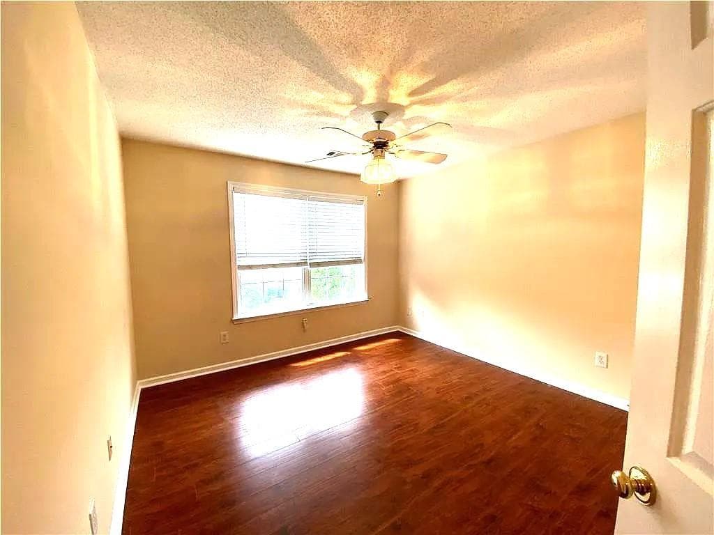 3 bedroom, 3 bathroom, 1,642 sq ft townhouse for rent at 13300 Morris Road 167, Milton, GA 30004 for $2,100 a month — photo 9