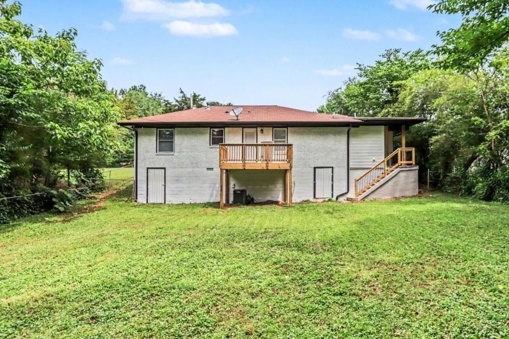 3 bedroom, 2 bathroom, 1,416 sq ft single family residence for rent at 1614 Flintwood Drive A, Atlanta, GA 30316 for $2,050 a month — photo 6