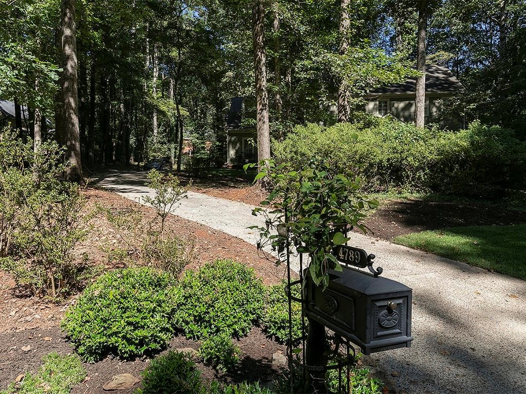 4 bedroom, 3 bathroom, 2,821 sq ft single family residence for rent at 4789 Deer Run, Kennesaw, GA 30152 for $2,995 a month — photo 2