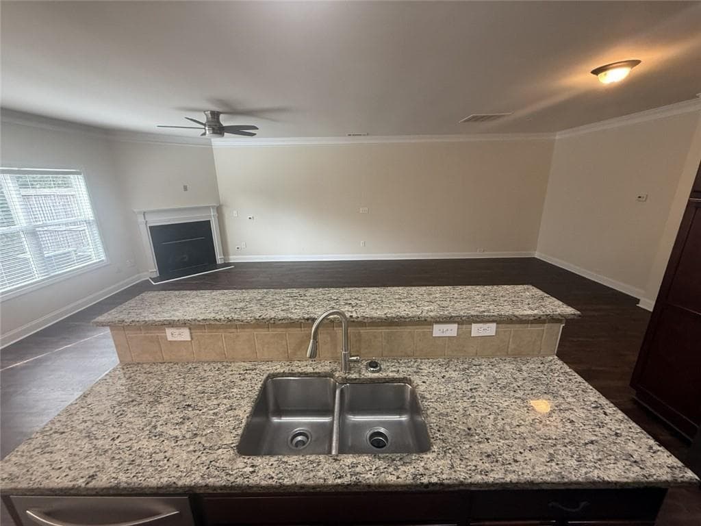 3 bedroom, 3 bathroom, 2,274 sq ft townhouse for rent at 13276 Warrensville Cove, Milton, GA 30004 for $2,600 a month — photo 4