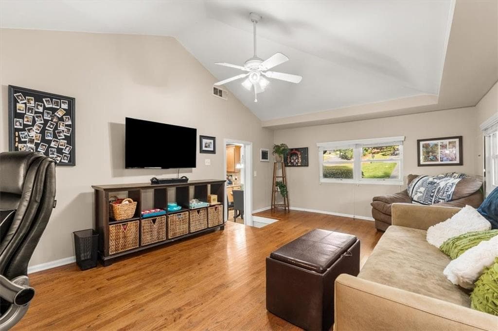 5 bedroom, 3 bathroom, 1,987 sq ft single family residence for sale at 1388 Carolyn Drive, Atlanta, GA 30329 — photo 9