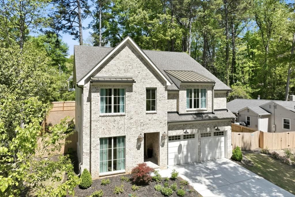 5 bedroom, 5 bathroom, 3,760 sq ft single family residence for sale at 1872 Hickory Road, Chamblee, GA 30341 — photo 2