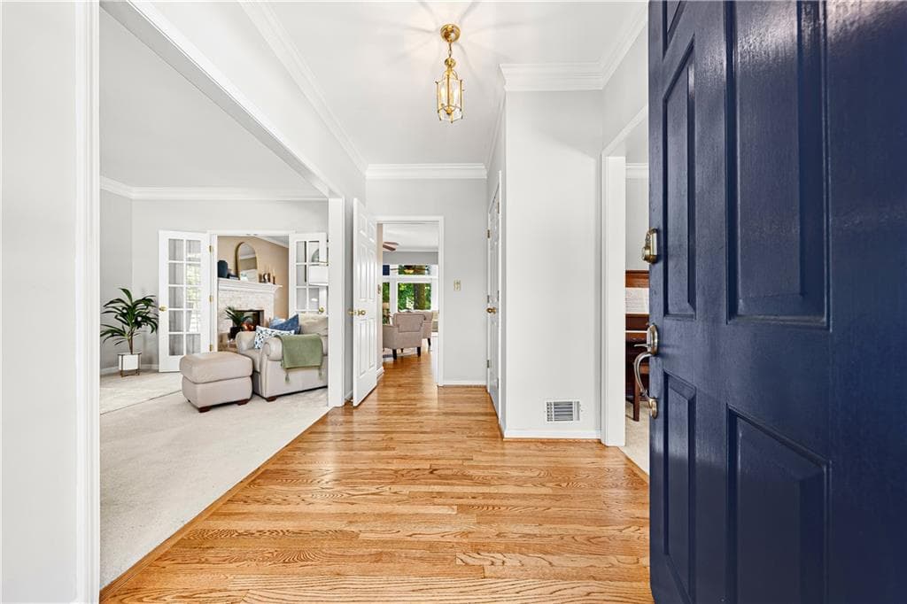 4 bedroom, 3 bathroom, 3,688 sq ft single family residence for sale at 1230 Brook Knoll Place, Lawrenceville, GA 30043 — photo 4