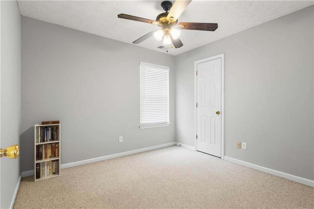3 bedroom, 2 bathroom, 1,472 sq ft single family residence for sale at 2228 Asquith Avenue, Marietta, GA 30008 — photo 10