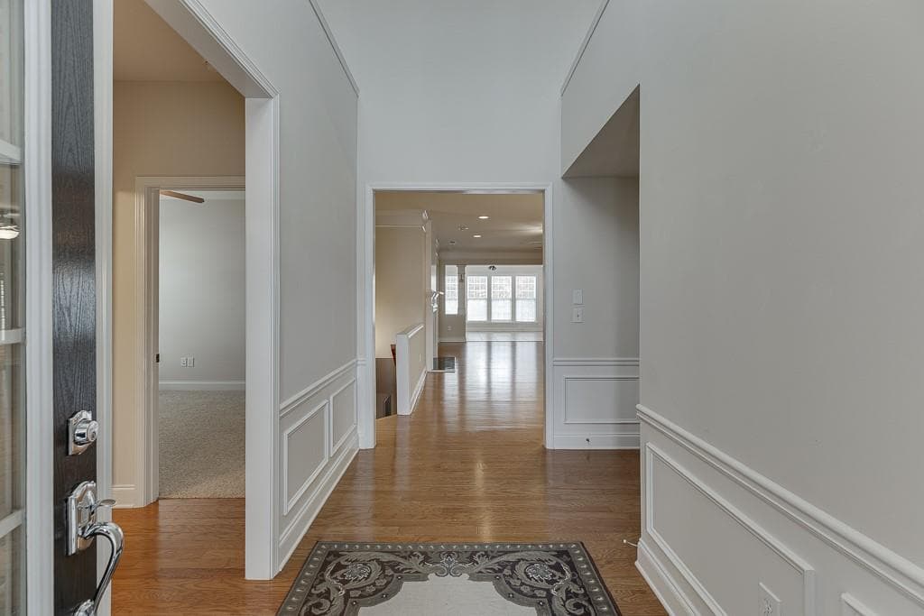4 bedroom, 3 bathroom, 3,737 sq ft single family residence for sale at 6407 Lantern Ridge, Hoschton, GA 30548 — photo 3