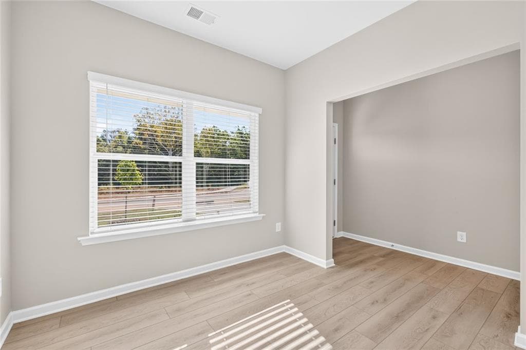 3 bedroom, 2 bathroom, 1,501 sq ft single family residence under contract at 100 Alcovy Trail, Calhoun, GA 30701 — photo 5