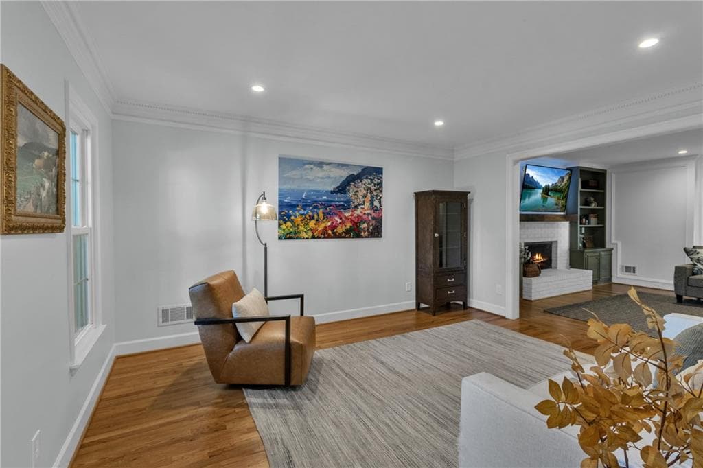 5 bedroom, 4 bathroom, 4,001 sq ft single family residence for sale at 230 Clipper Bay Drive, Alpharetta, GA 30005 — photo 6